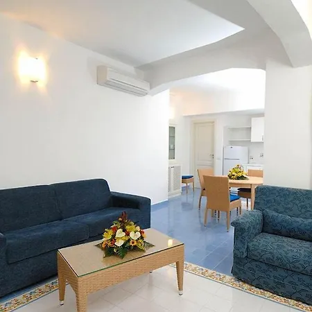 오로라 4* 아말피